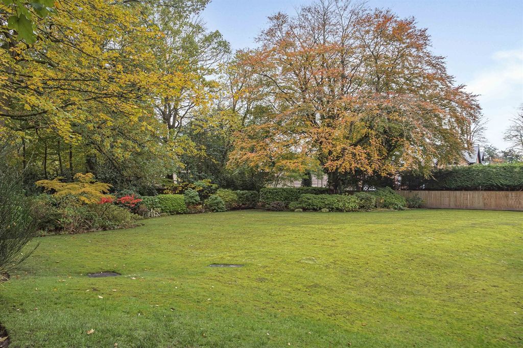 Additional image 13 of 2 bed flat for saleDevisdale Road, West Lynn Devisdale Road WA14