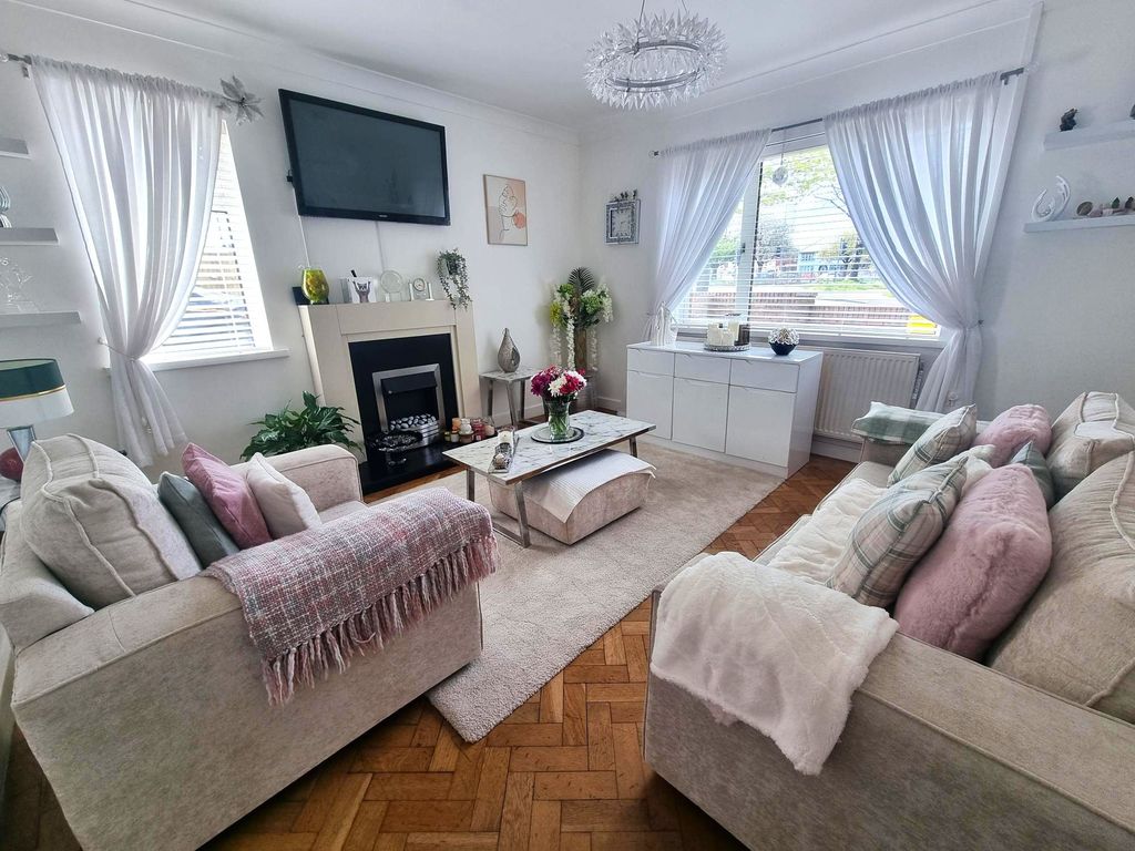 Additional image 5 of 3 bed detached bungalow for saleColcot Road, Barry CF62