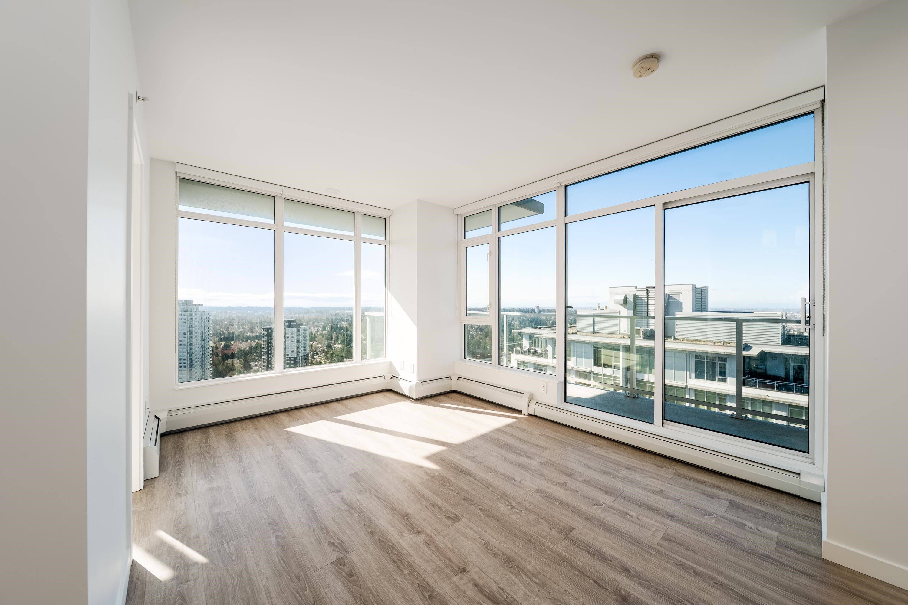 Additional image 2 of 3511-13350 Central Avenue, Surrey, BC, V3T 0S1