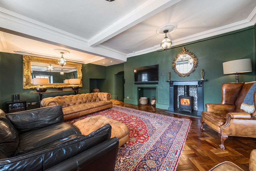 Additional image 6 of 4 bed town house for salePriory Street, Monmouthshire NP15