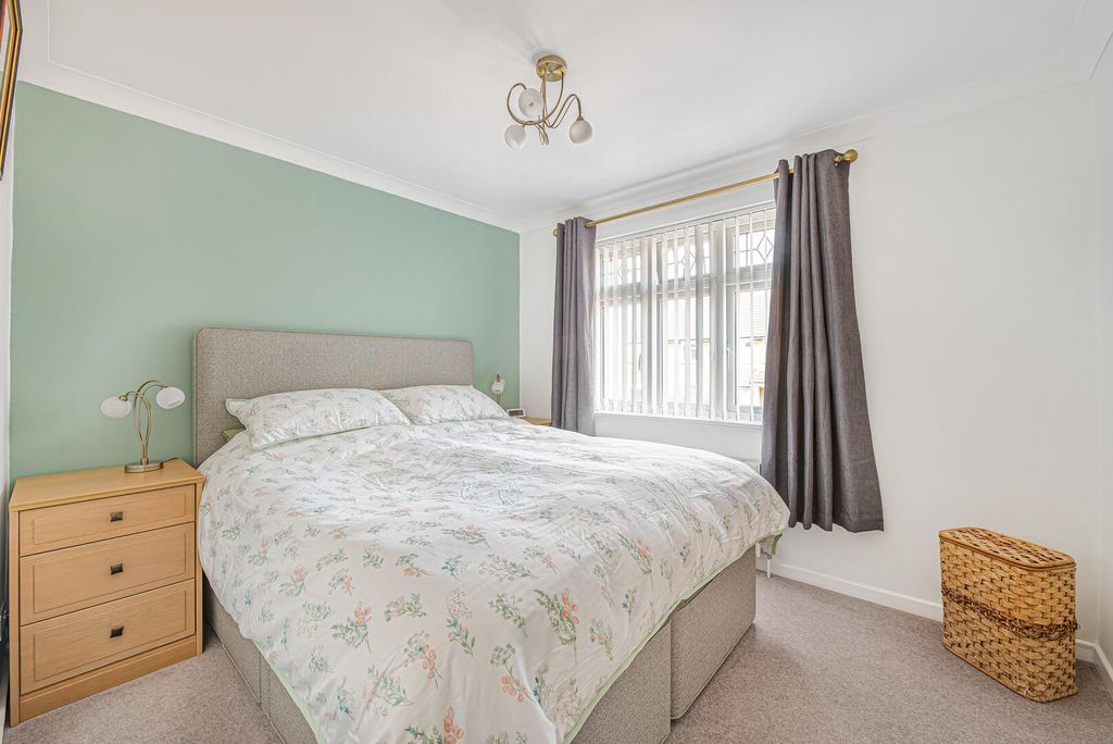 Additional image 22 of 4 bed semi-detached house for saleCold Blow Crescent, Bexley DA5