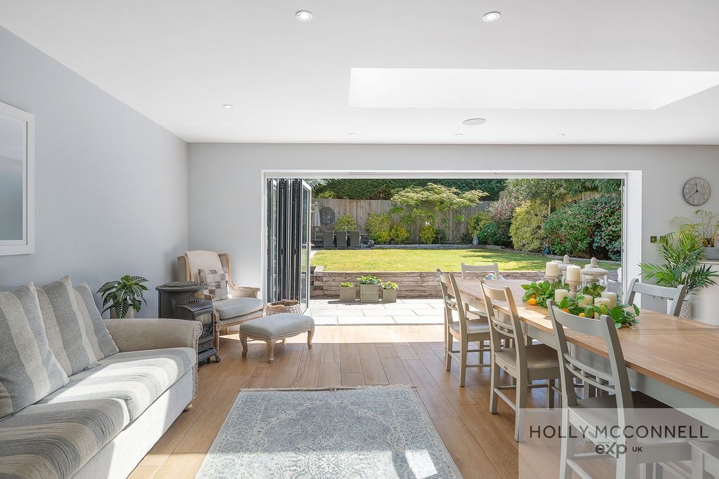 Additional image 9 of 6 bed detached house for saleBird In Hand Lane, Bromley BR1