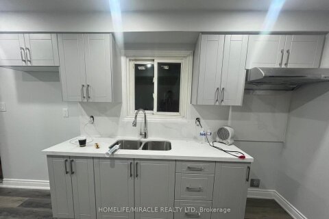 Additional image 7 of 8 Rotherglen Court, Brampton, ON, L6X 2S1
