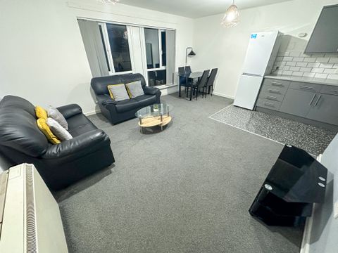 Gilmartin Grove, Liverpool L6
