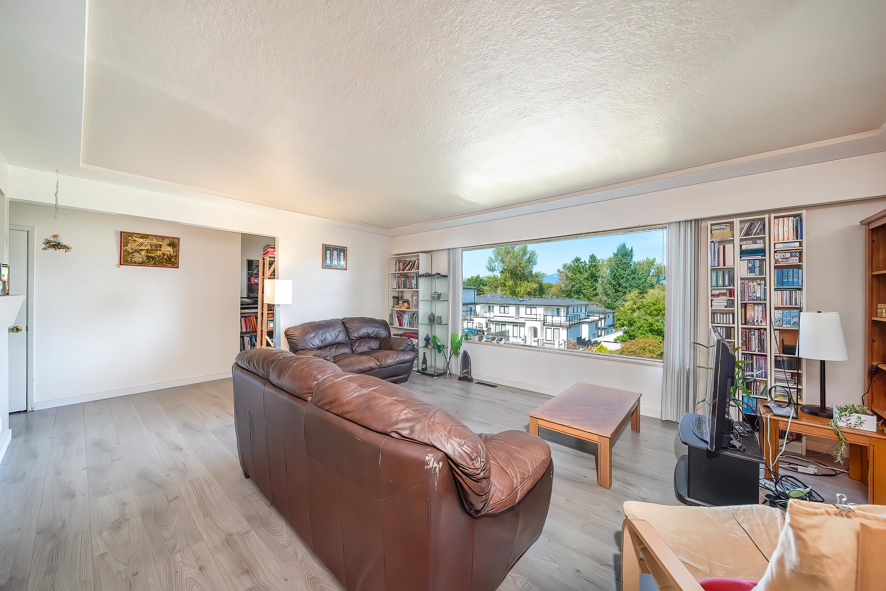 Additional image 4 of 5130 Buxton Street, Burnaby, BC, V5H 1J8