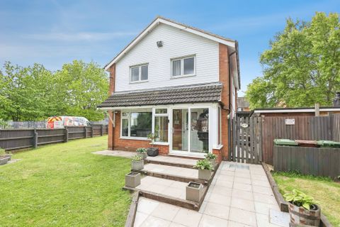 Gilson Way, Birmingham B37