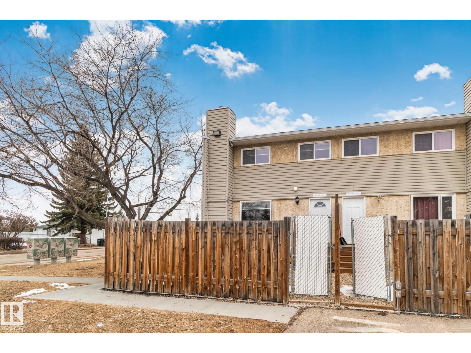 Additional image 2 of 8620 38a Avenue NW, Edmonton, AB, T6K2Z9