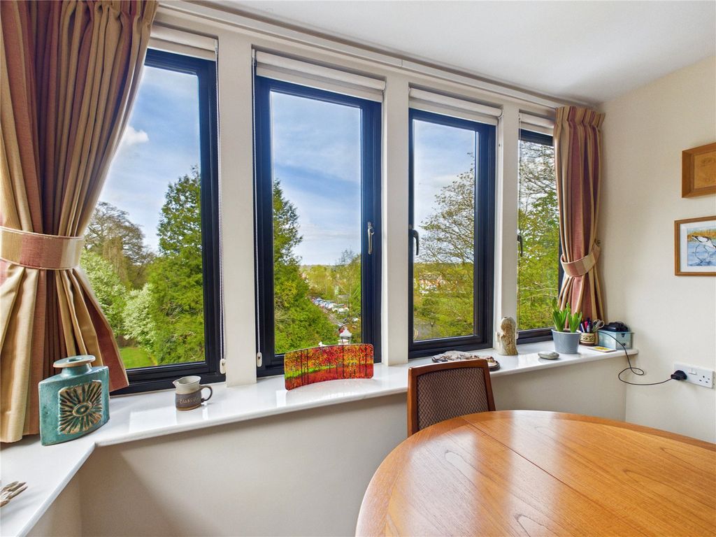 Additional image 7 of 1 bed flat for saleIpswich Road, Woodbridge, Suffolk IP12
