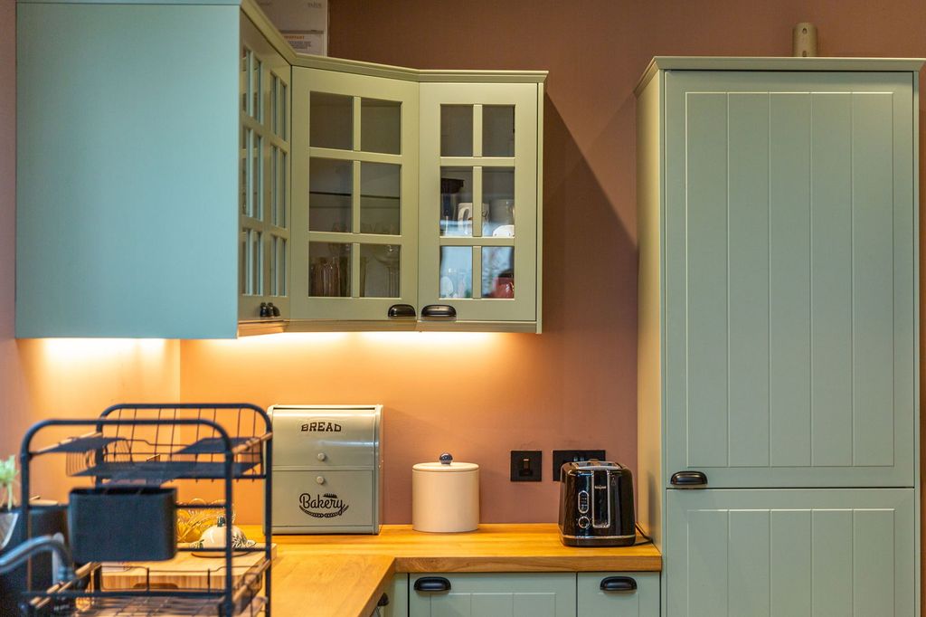 Additional image 8 of 5 bed terraced house for saleSouth Street, Newport, Barnstaple, North Devon EX32