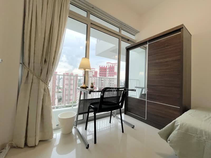 Additional image 2 of Metropolitan Condo Room | Bright & Breezy | Near Redhill MRT