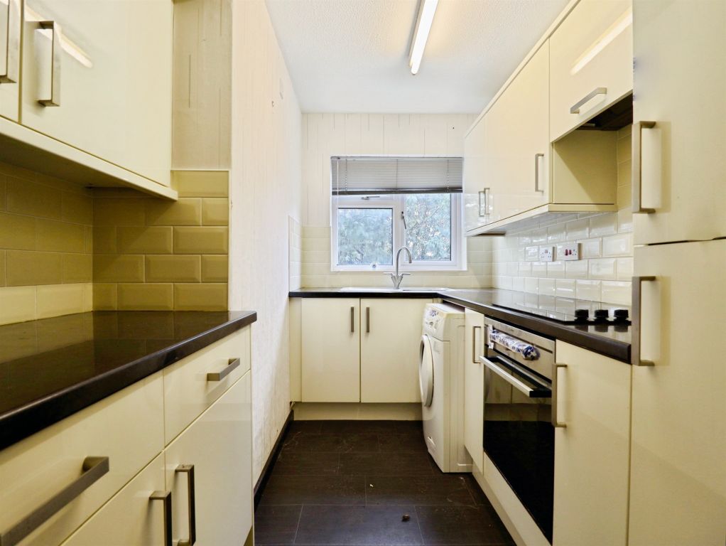 Additional image 2 of 2 bed flat for saleOxwich Close, Cardiff CF5