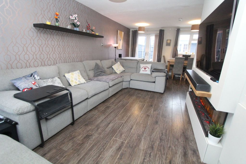 Additional image 8 of 3 bed semi-detached house for saleBewlay Close, Amblecote, Brierley Hill DY5