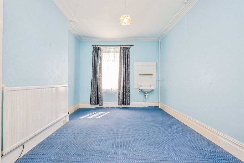 Additional image 17 of 4 bed end terrace house for saleAlbany Road, Roath, Cardiff CF24