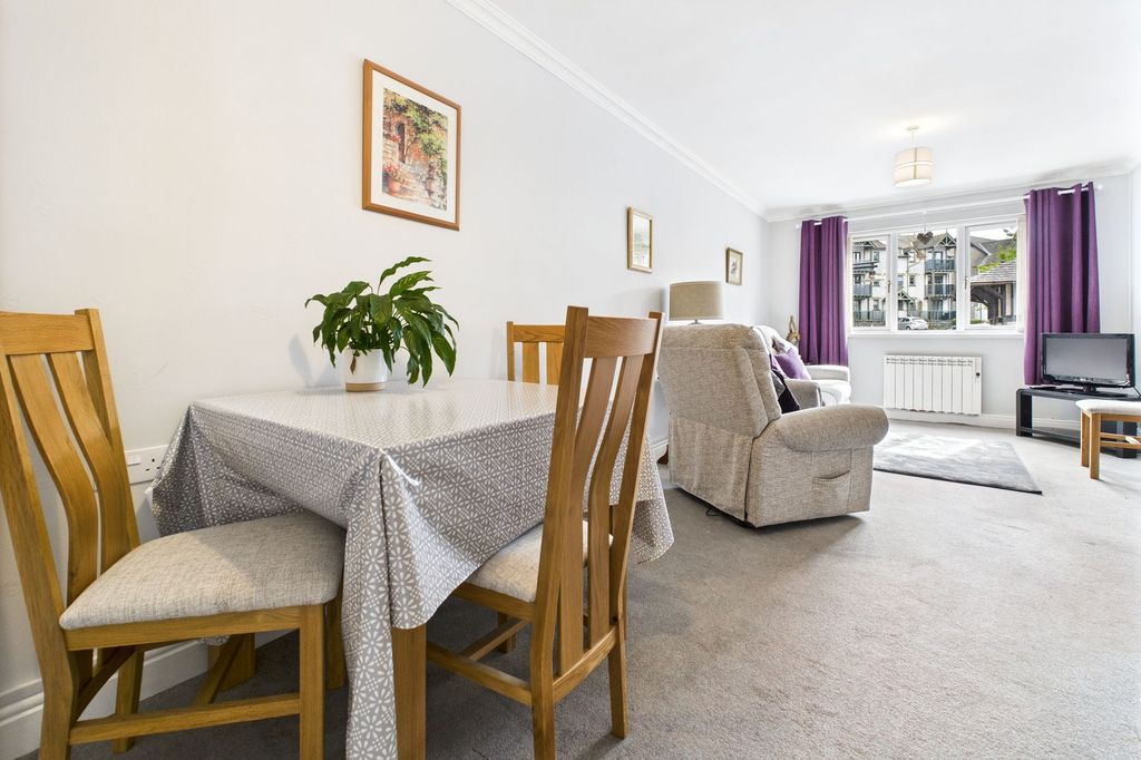 2 bed flat for sale115 Elleray Gardens, Windermere LA23