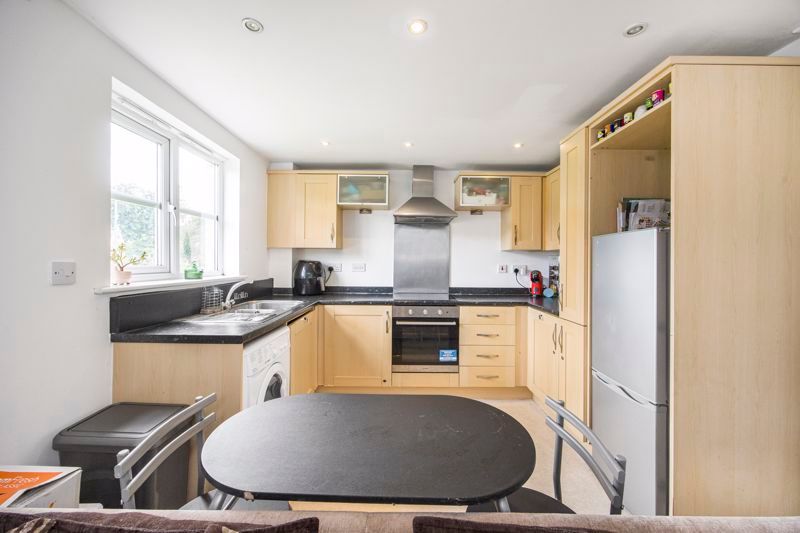 Additional image 7 of 2 bed flat for saleBeaconsfield Road, Bexley DA5