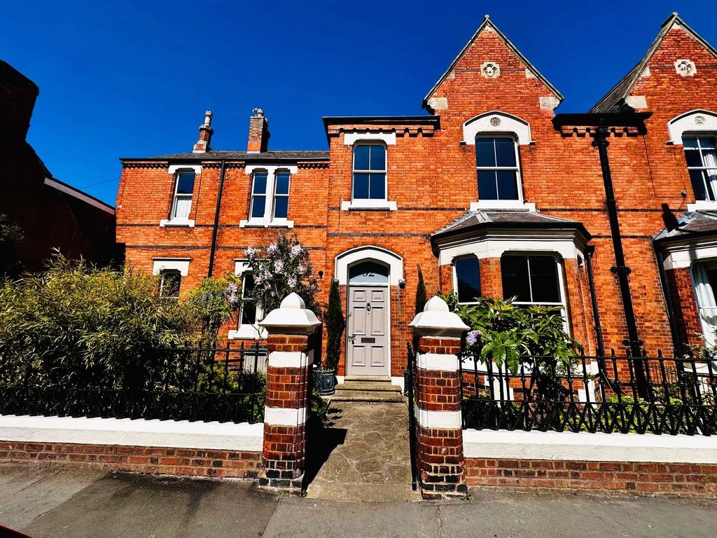Additional image 2 of 5 bed semi-detached house for saleWest Street, Bourne, Lincolnshire PE10