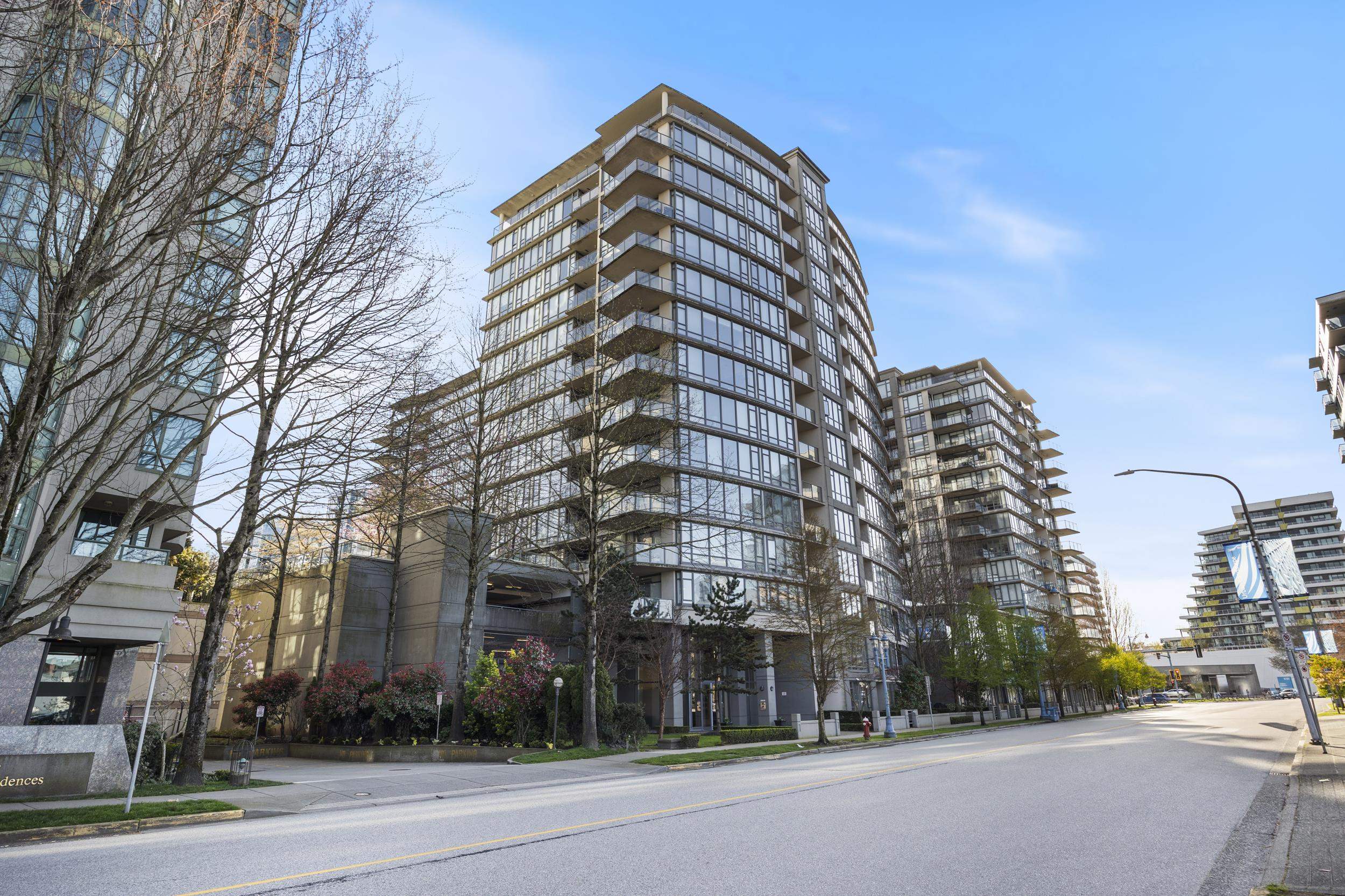 1207-7362 Elmbridge Way, Richmond, BC, V6X 0A6