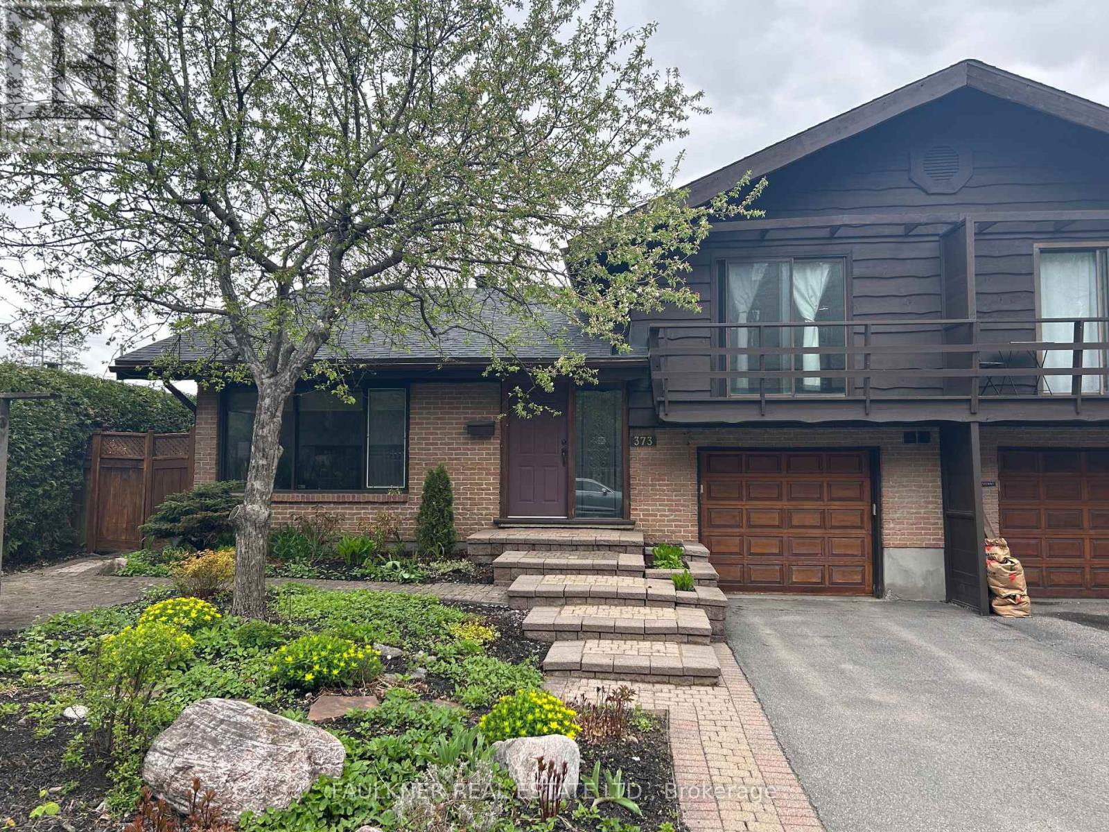 373 HALLDON PLACE