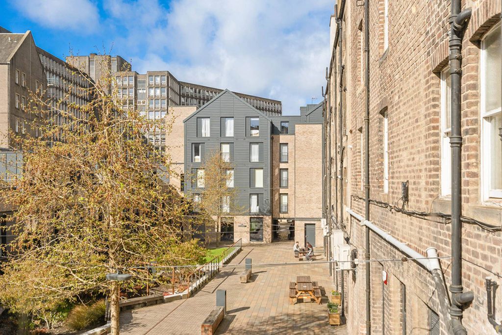 Additional image 23 of 2 bed flat for saleKing's Stables Road, Old Town, Edinburgh EH1