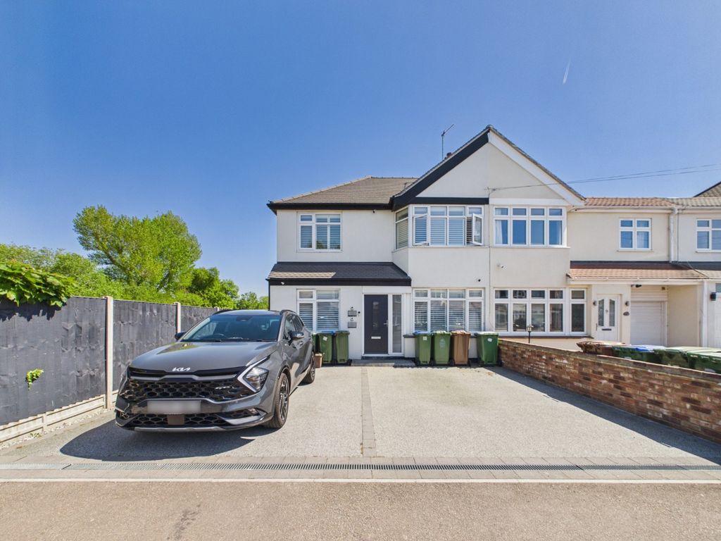 2 bed flat for saleBexley, Kent DA5
