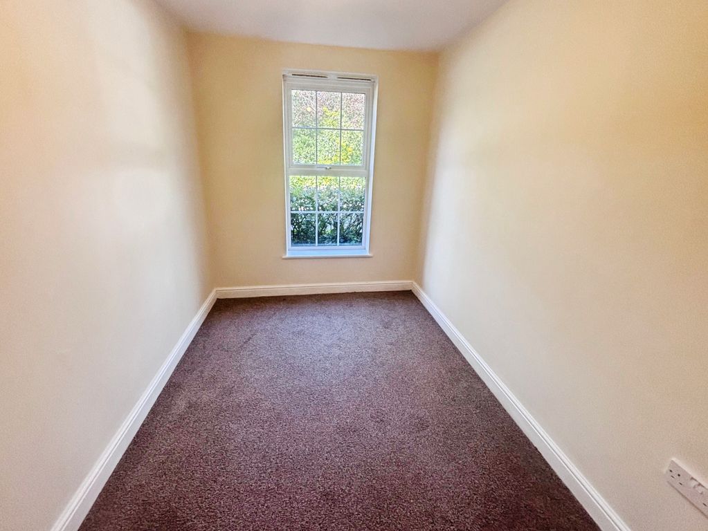 Additional image 6 of 2 bed flat for saleHessle High Road, Hull HU4