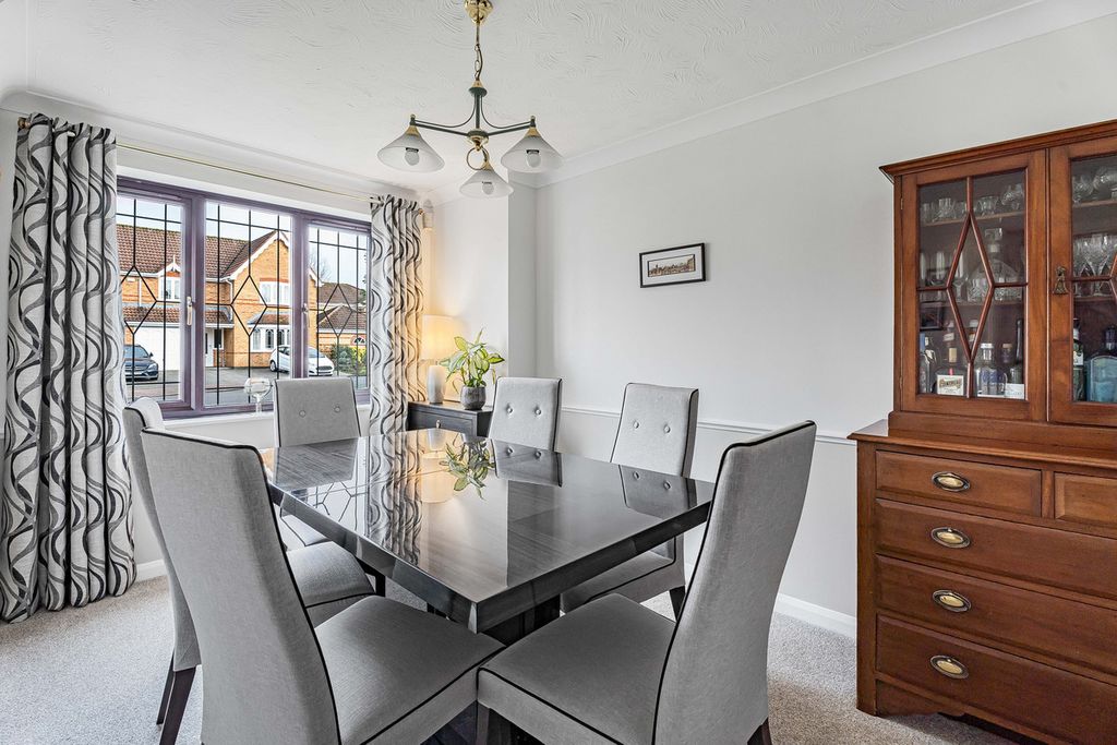 Additional image 5 of 4 bed detached house for saleTurnstone Green, Bicester OX26