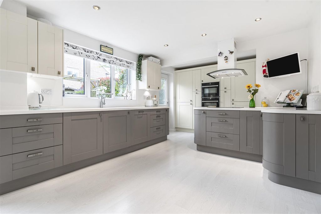 Additional image 43 of 4 bed detached house for saleOxlip Leyes, Bicester OX26