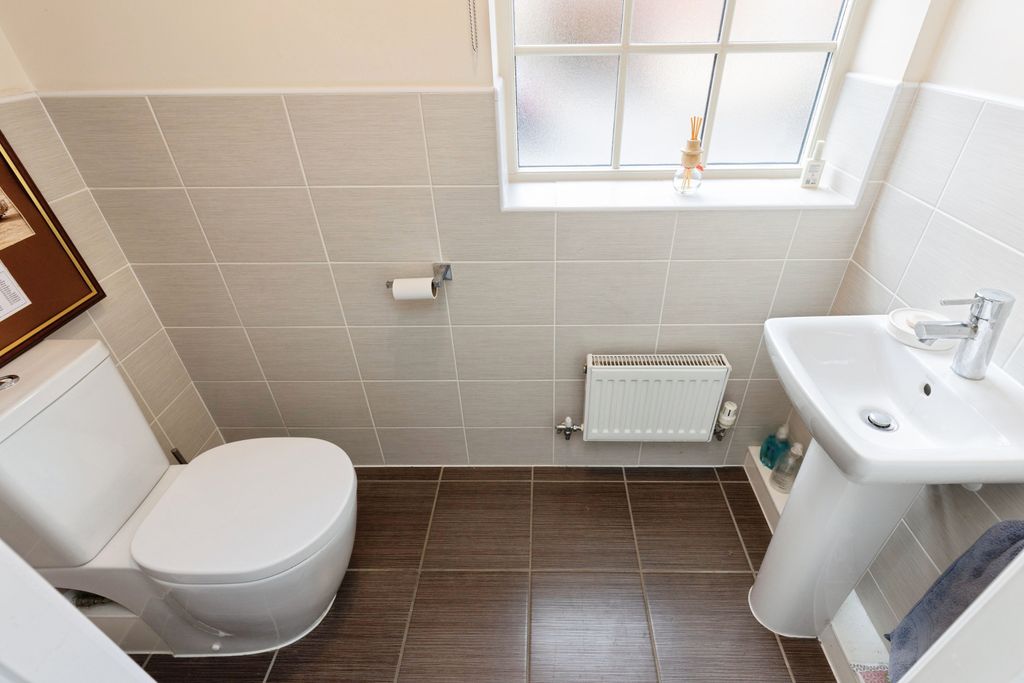 Additional image 6 of 4 bed detached house for saleDe Lacy Court, Castle Donington DE74