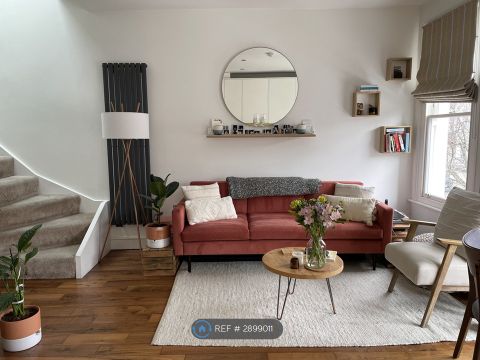 Honeybrook Road, London SW12