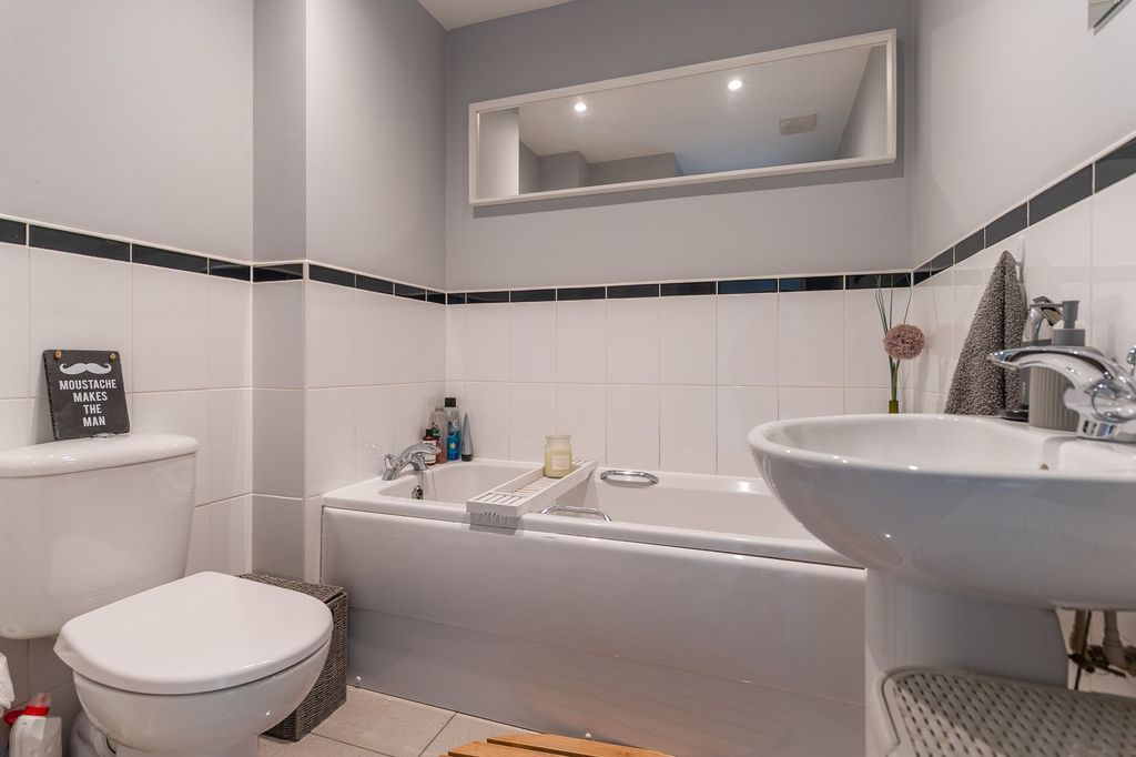 Additional image 25 of 3 bed semi-detached house for saleRidgeway Park Road, Newport NP20