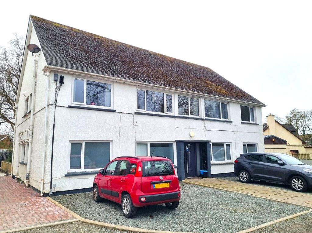 2 bed flat for saleLon Hendre, Waunfawr, Aberystwyth, Ceredigion SY23