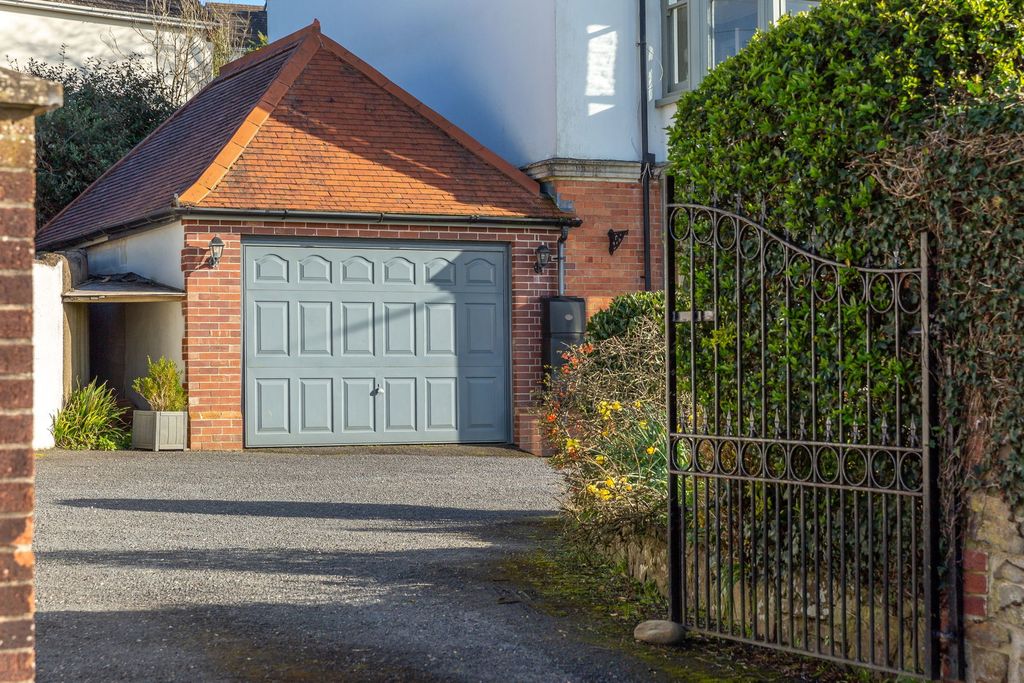 Additional image 61 of 7 bed detached house for saleGrange Road, Bideford EX39