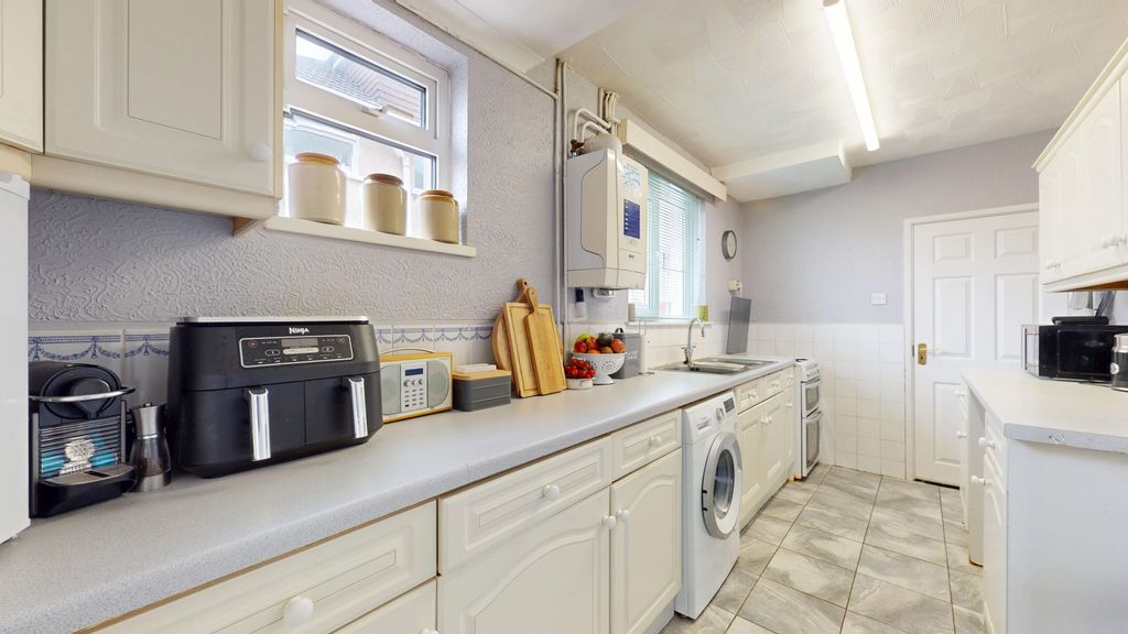 Additional image 6 of 3 bed semi-detached house for saleHeol Briwnant, Cardiff CF14