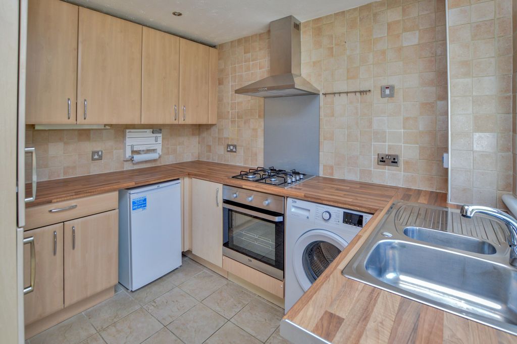 Additional image 6 of 3 bed semi-detached house for saleOlifard Avenue, Bothwell, Glasgow, South Lanarkshire G71