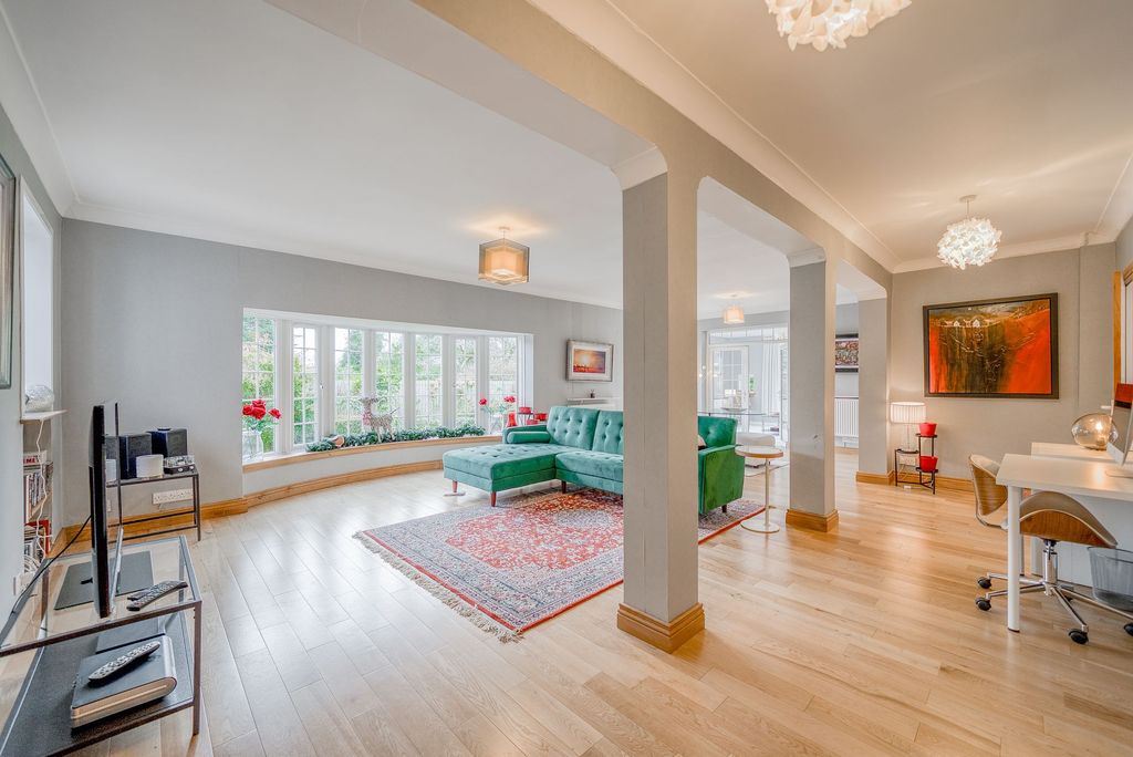 Additional image 5 of 5 bed detached house for saleThe Little House, Pier Road, Rhu G84