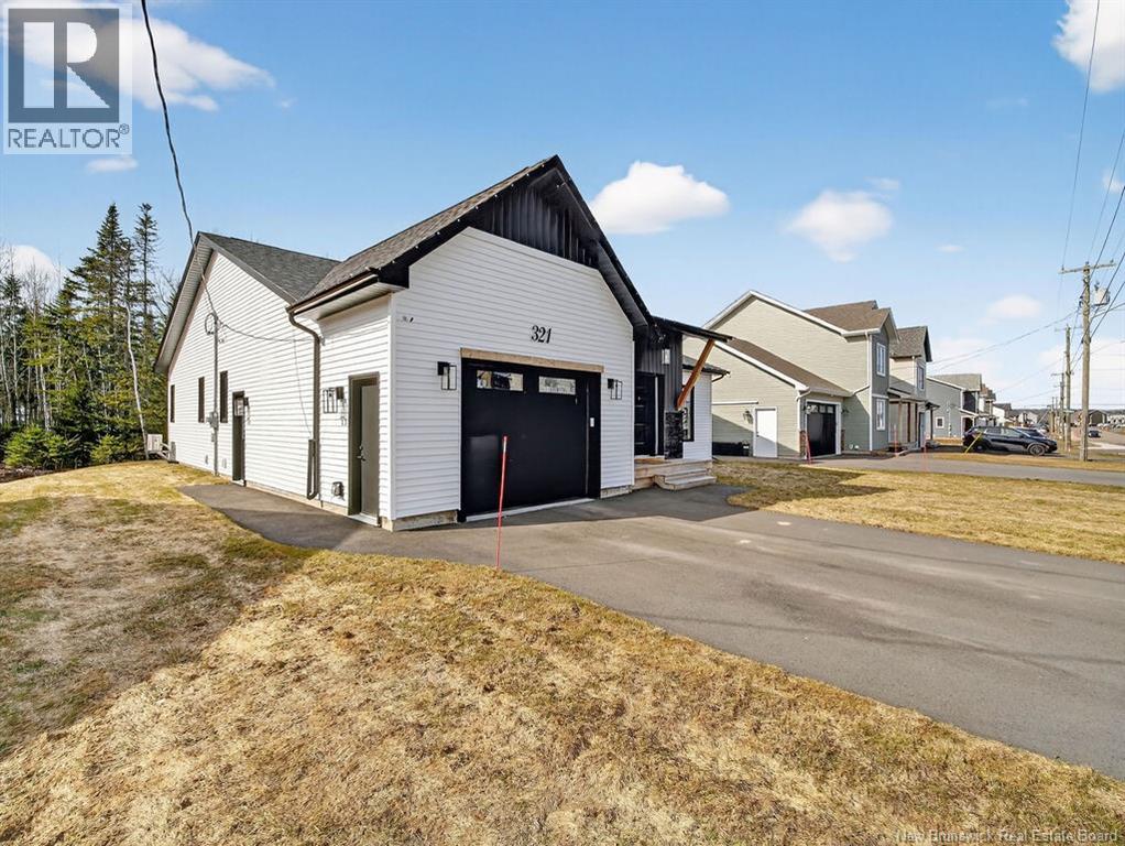 Additional image 2 of 321 Falcon Drive, Moncton, NB, E1G6J6