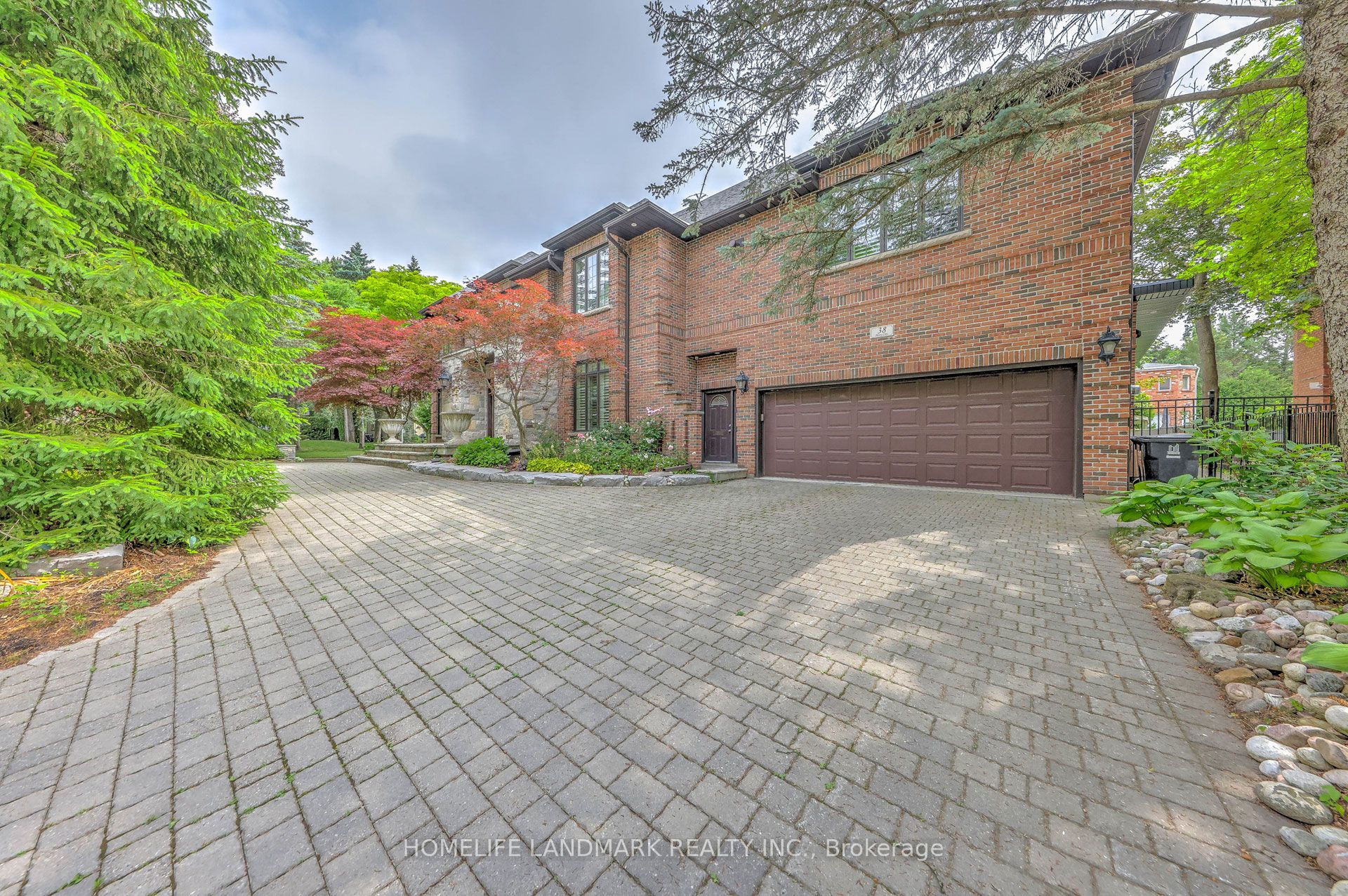 Additional image 2 of 38 Misty Crescent, Toronto, ON, M3B 1T3