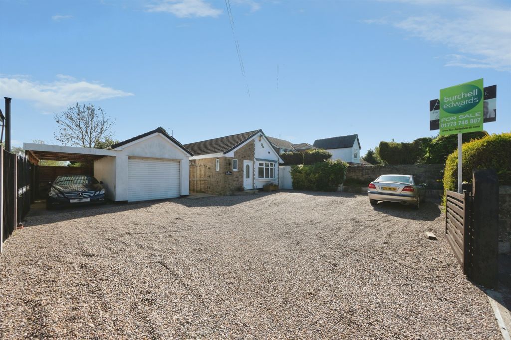 4 bed detached house for saleTown End, Shirland, Alfreton DE55