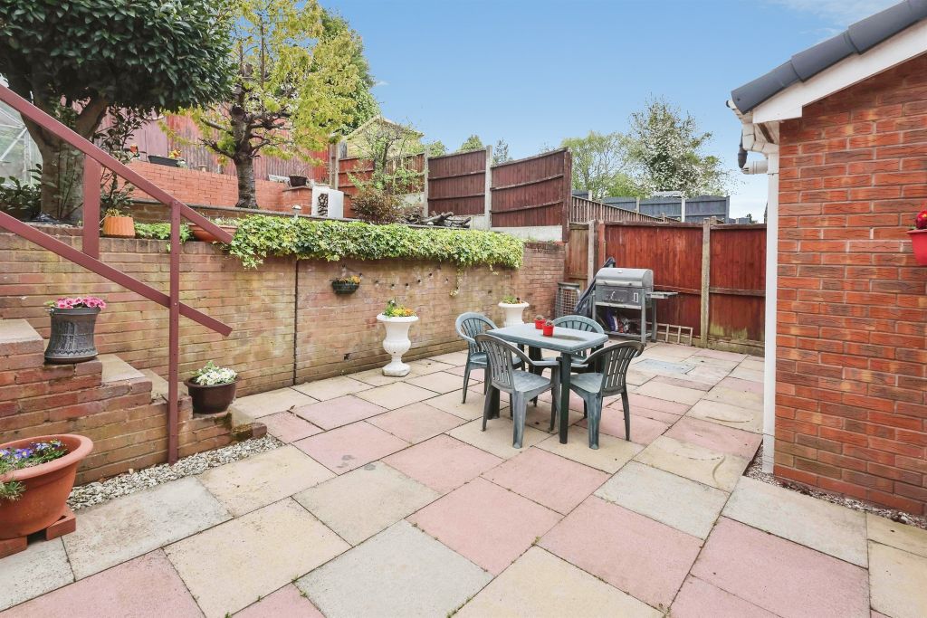 Additional image 16 of 4 bed detached house for saleNorth View Drive, Brierley Hill DY5