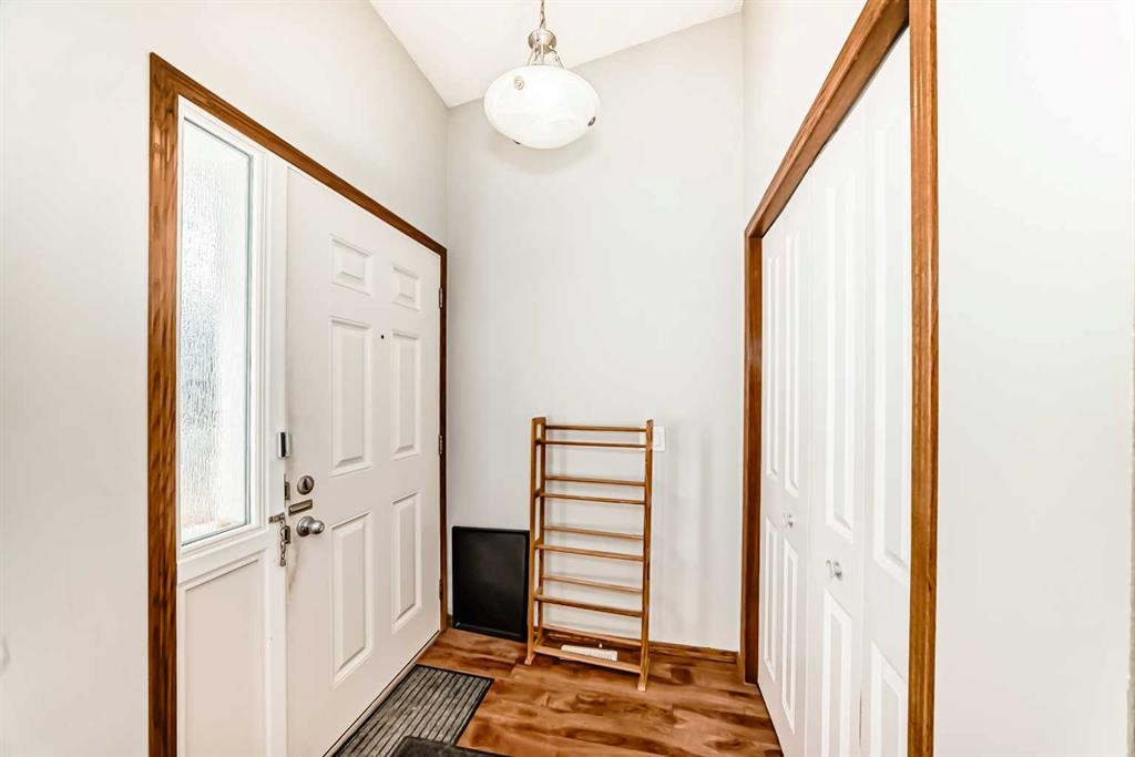 Additional image 3 of 179 Hawkwood Boulevard NW, Calgary, AB, T2R 0B3