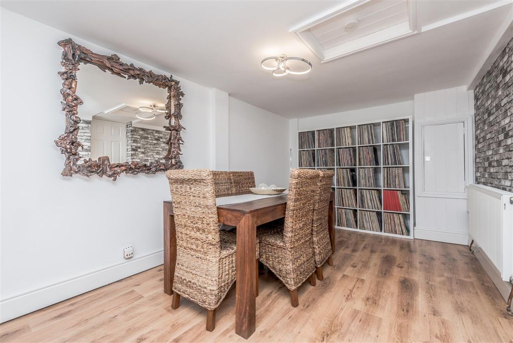 Additional image 9 of 3 bed detached house for saleWheelwright Close, Leeds LS12