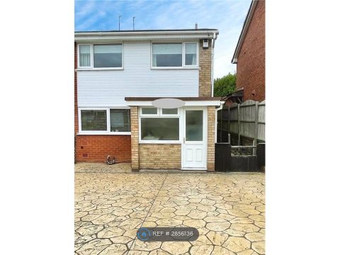 Rosalind Grove, Wolverhampton WV11