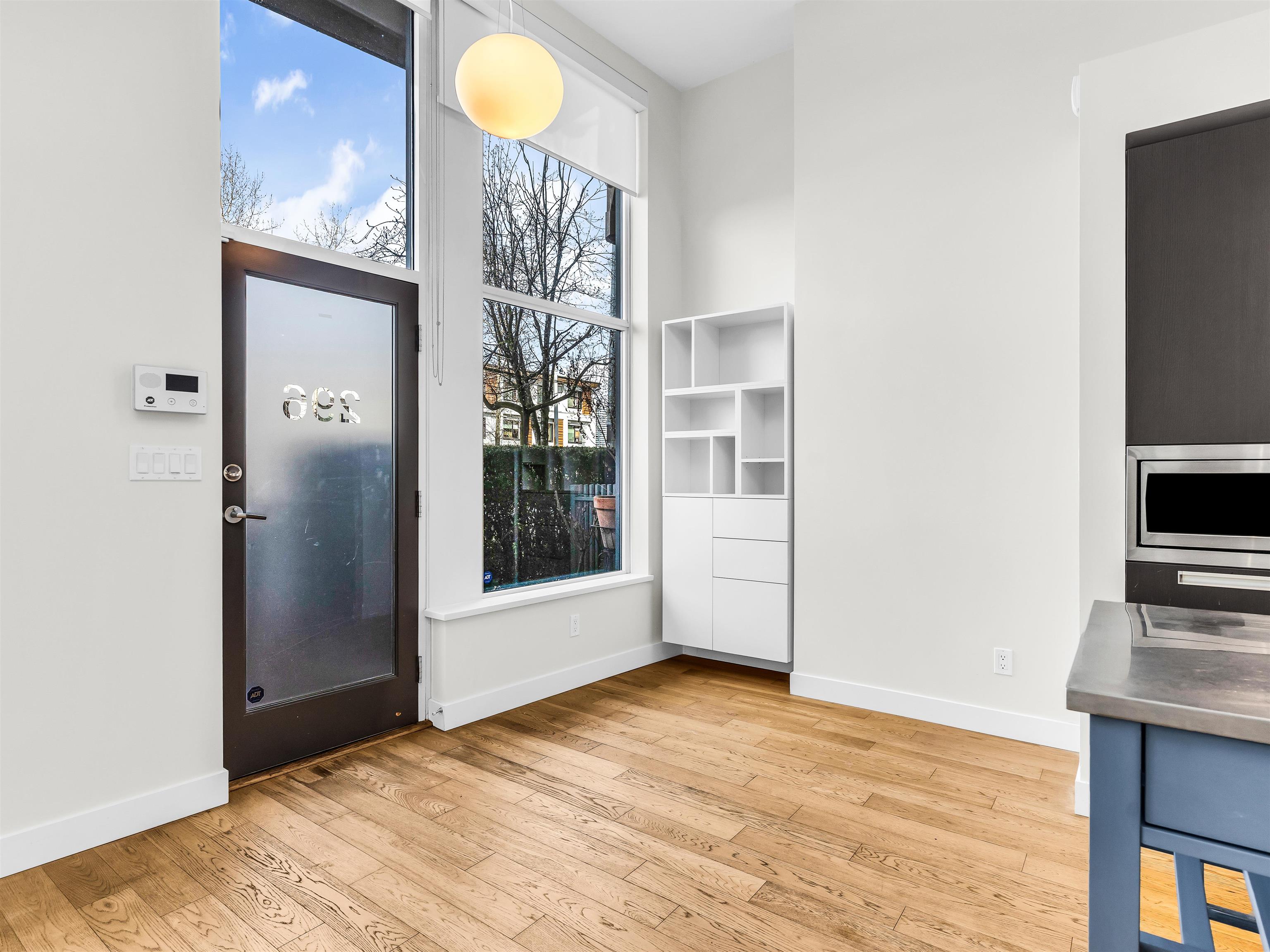 Additional image 4 of 296 1st Avenue W, Vancouver, BC, V5Y 3T2