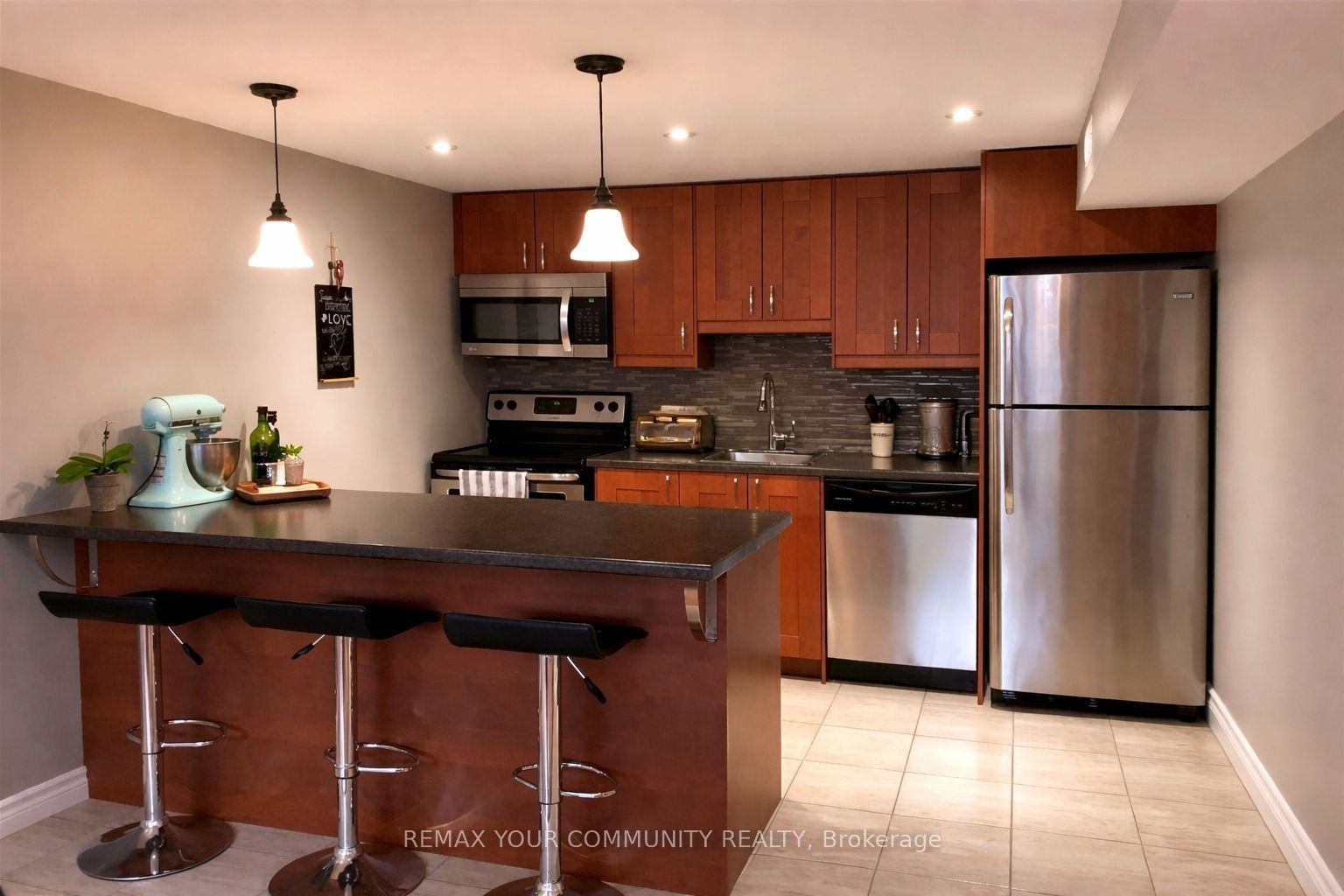 Additional image 5 of 708 Mountview Place, Newmarket, ON, L3Y 3P7