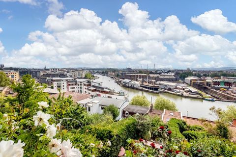 Southernhay Avenue, Bristol BS8