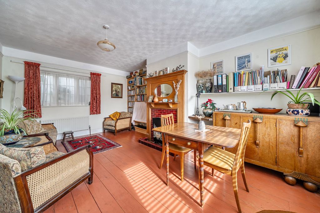 4 bed semi-detached house for saleStoneborough Lane, Budleigh Salterton EX9 photo 3