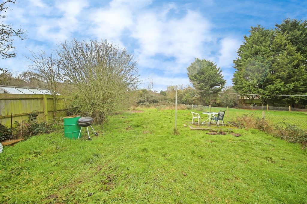 Additional image 15 of 2 bed maisonette for saleWest Green Drive, Stratford-Upon-Avon CV37