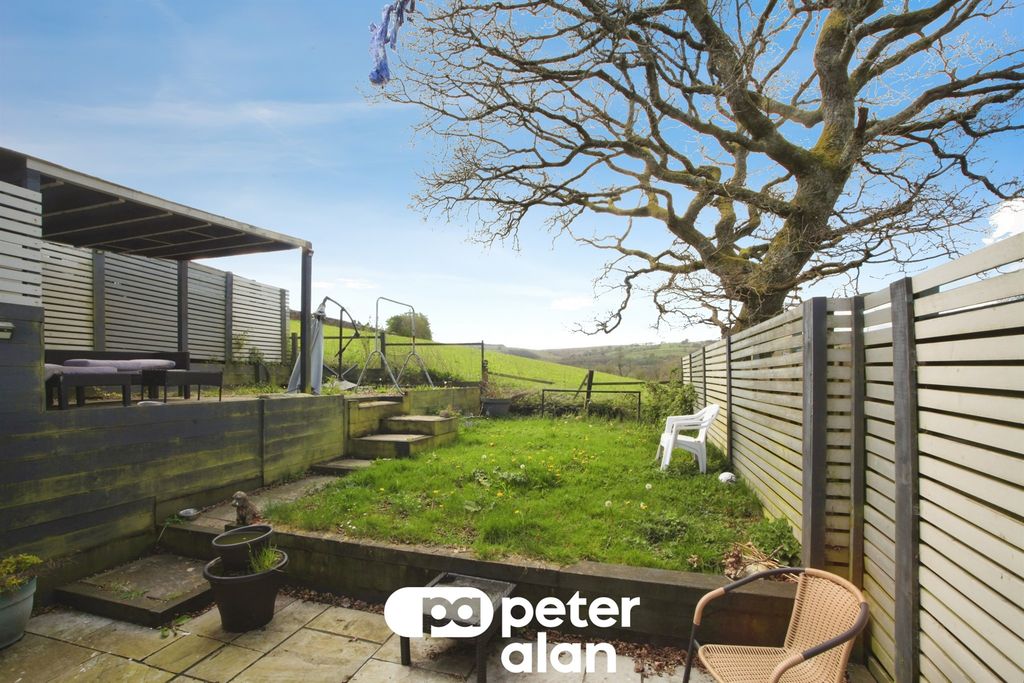 Additional image 14 of 3 bed semi-detached house for saleSpringfield Road, Maesycwmmer, Hengoed CF82