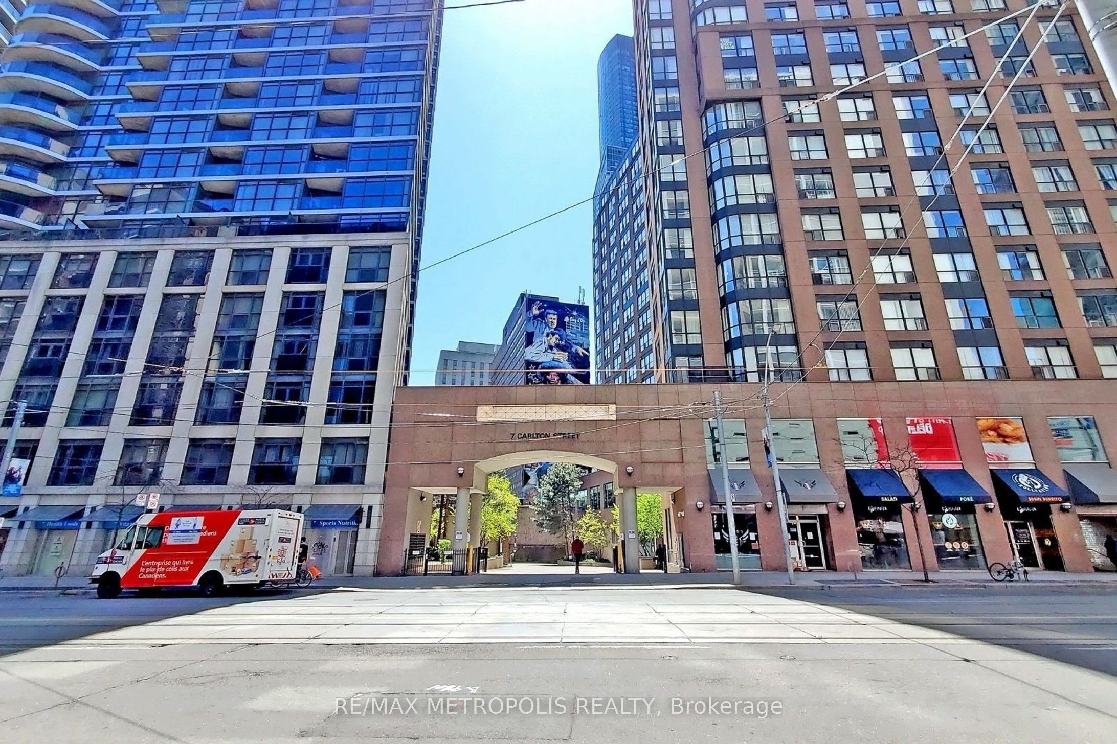 Additional image 2 of 1516-7 Carlton Street, Toronto, ON, M5B 2M3