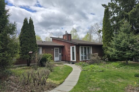 Additional image 8 of 10 Amundsen Crescent, Ottawa, ON, K2L 1A7